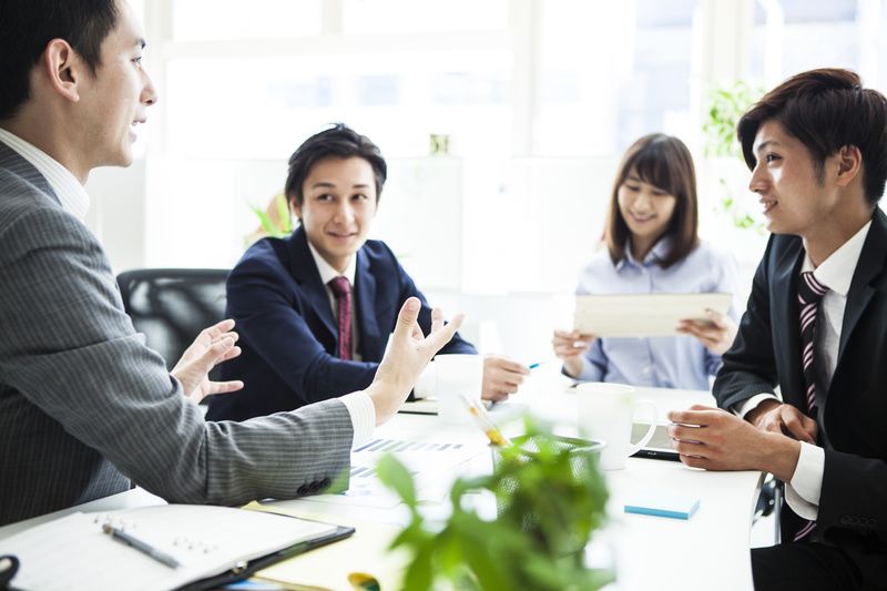 新入社員教育の意味や目的とは 新入社員の指導方法や育成計画の手順などもご紹介 bizhint ビズヒント クラウド活用と生産性向上の専門サイト